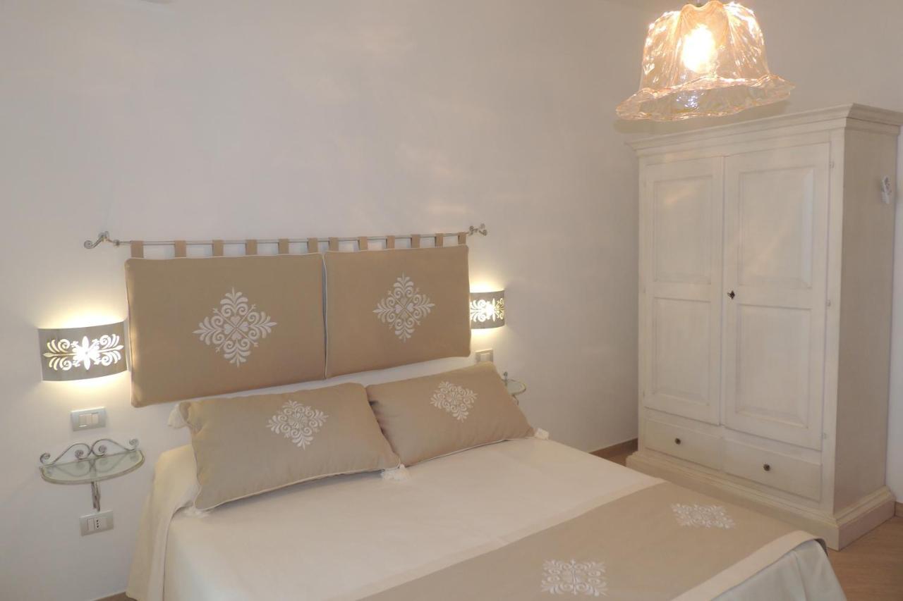 Bed and Breakfast La Terrazza Ористано Экстерьер фото