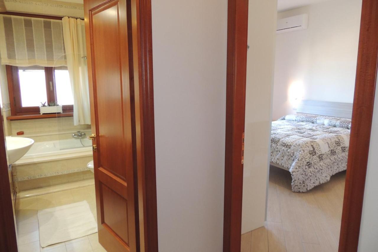 Bed and Breakfast La Terrazza Ористано Экстерьер фото